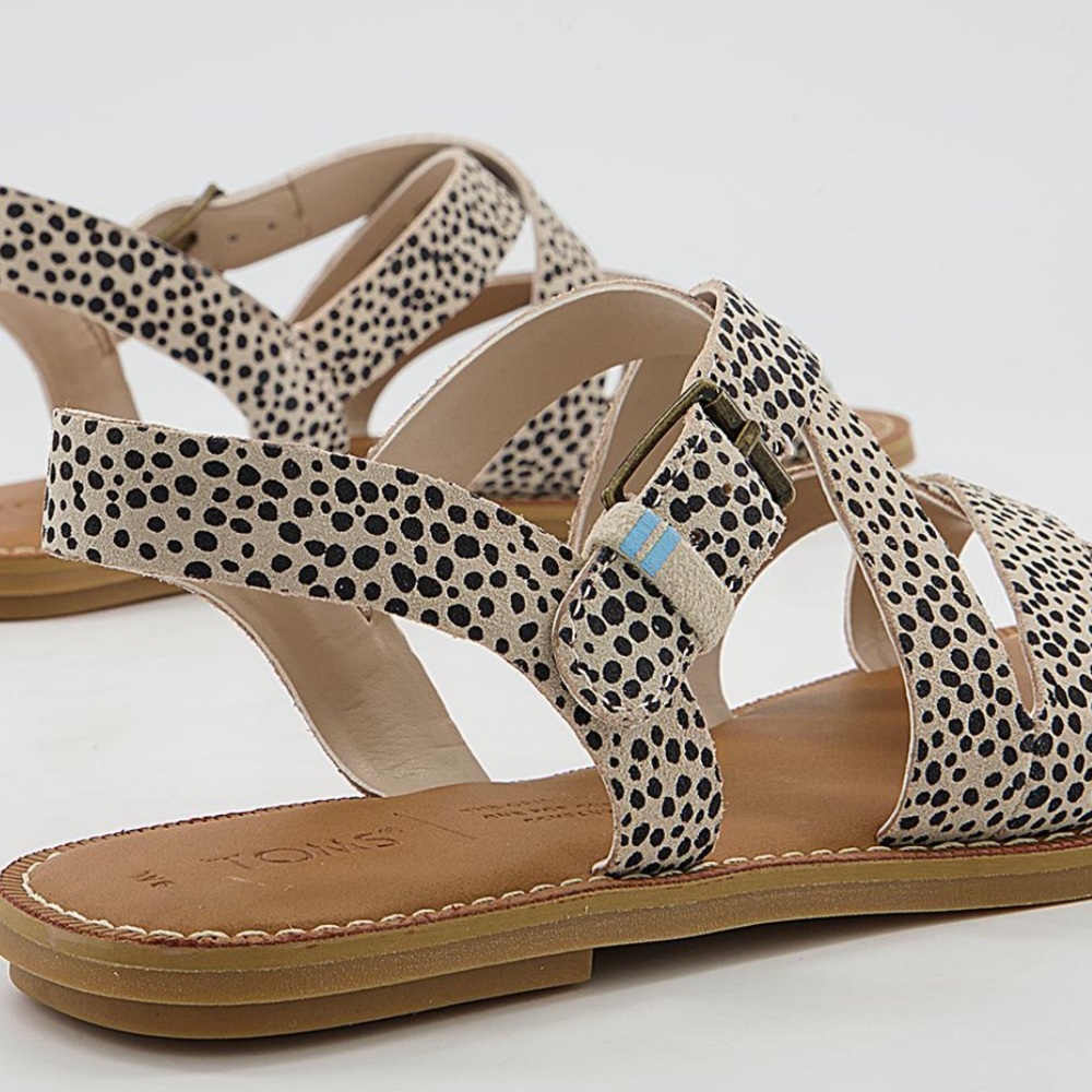 NWT Toms Sicily Suede Cheetah Strappy Flat Sandals Resort Summer Vacation Beach - Picture 7 of 10